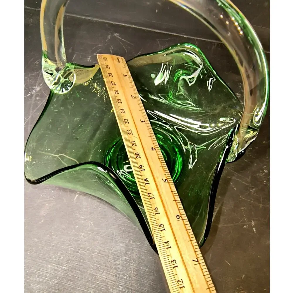 1992. Vintage MCM Viking Epic Green Glass Art Glass Vase Hand Formed Basket